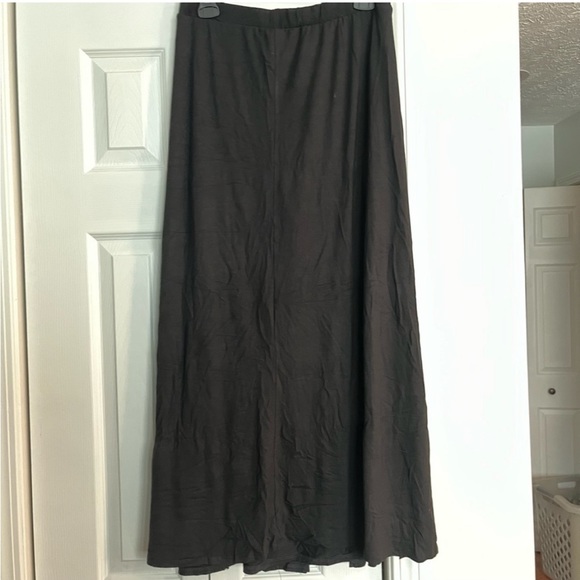 NWT Foxblood Darla Maxi Skirt with Built In Shorts - Large - Picture 9 of 12